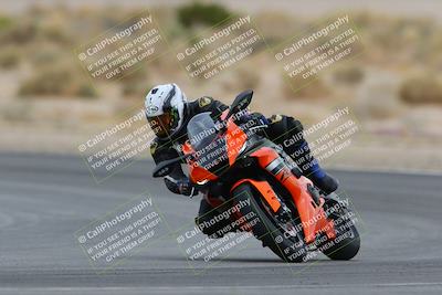 media/Jan-15-2023-SoCal Trackdays (Sun) [[c1237a034a]]/Turn 16 (120pm)/